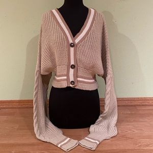 Pretty Little Thing crop sweater